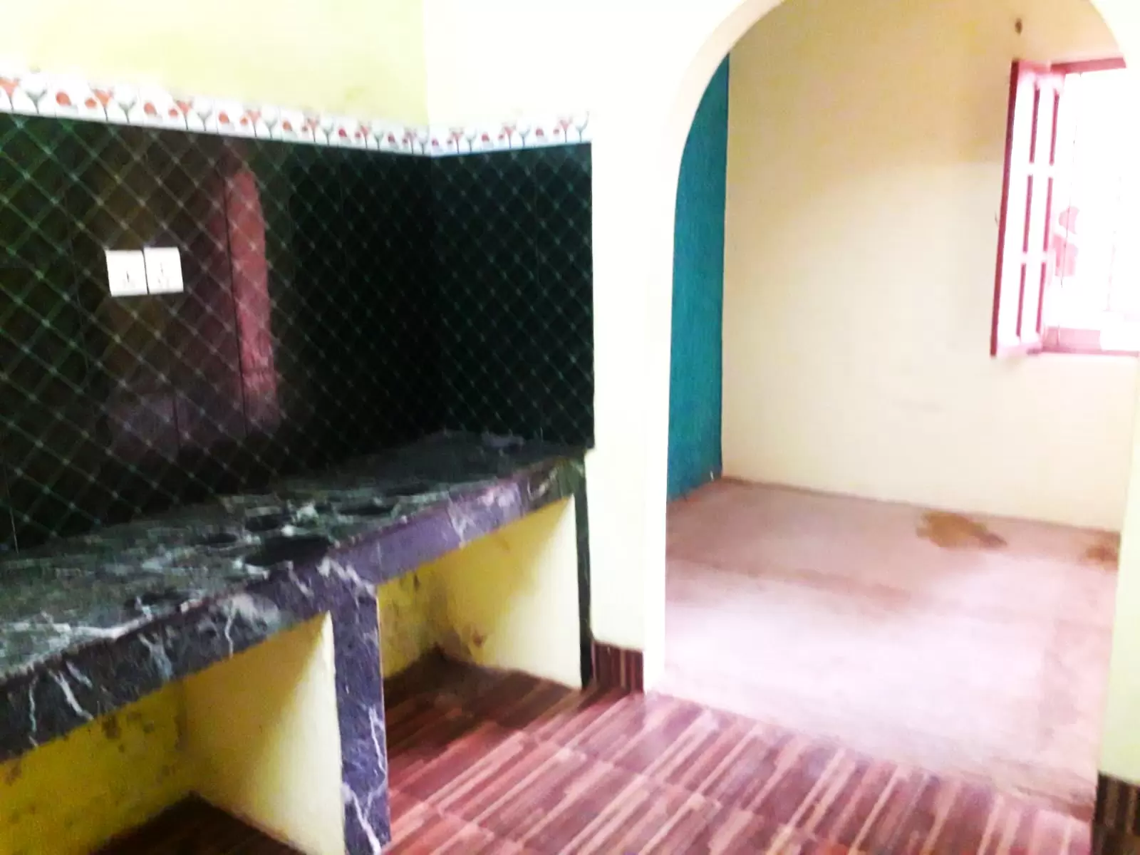 Flat Rent in lahure chowk, kadaghari (1)