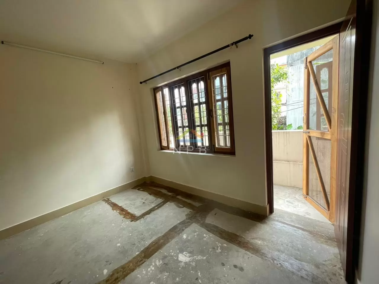 flat for rent in Balkot (1)