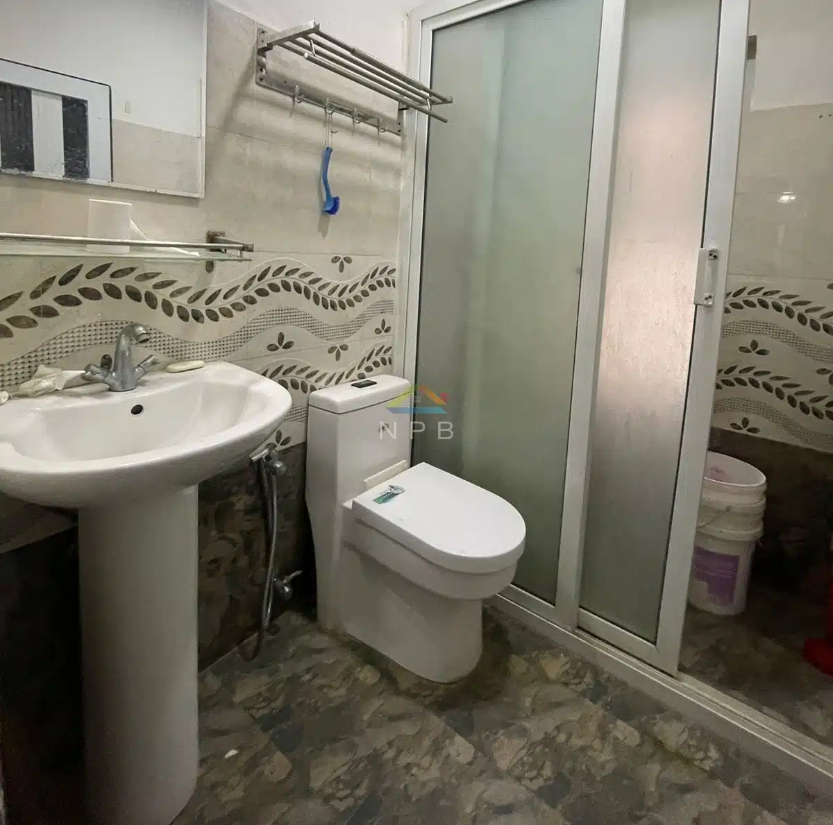 flat rent in bhaisepati (5)