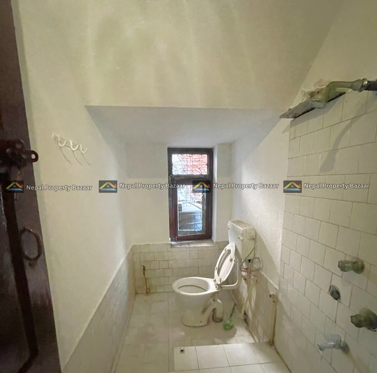 4BK Commercial Flat Rent in Tripureshwor,Kathmandu (2)