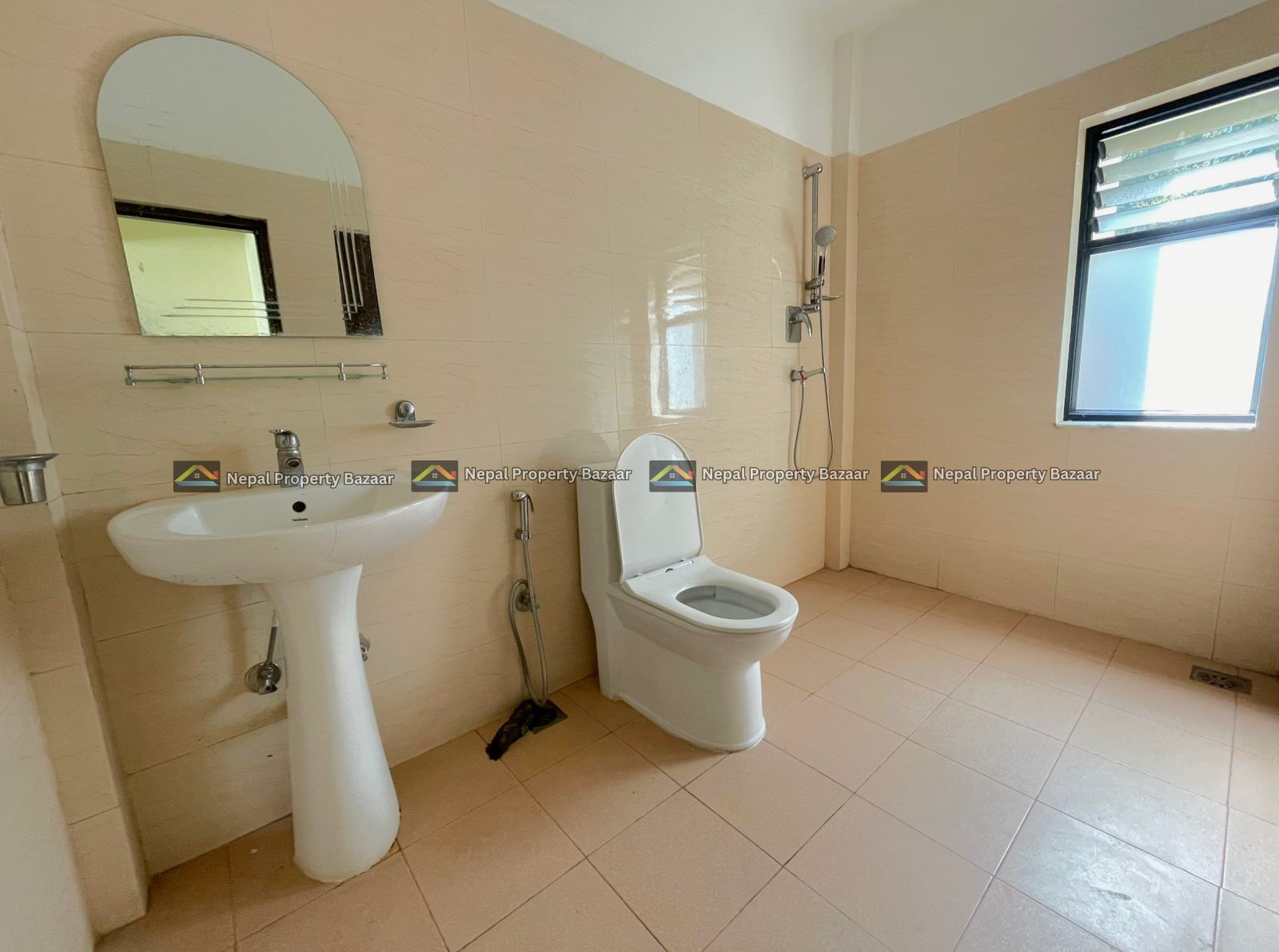 2,5 Storey Coonyy, House Rent in Sitapaila (10)