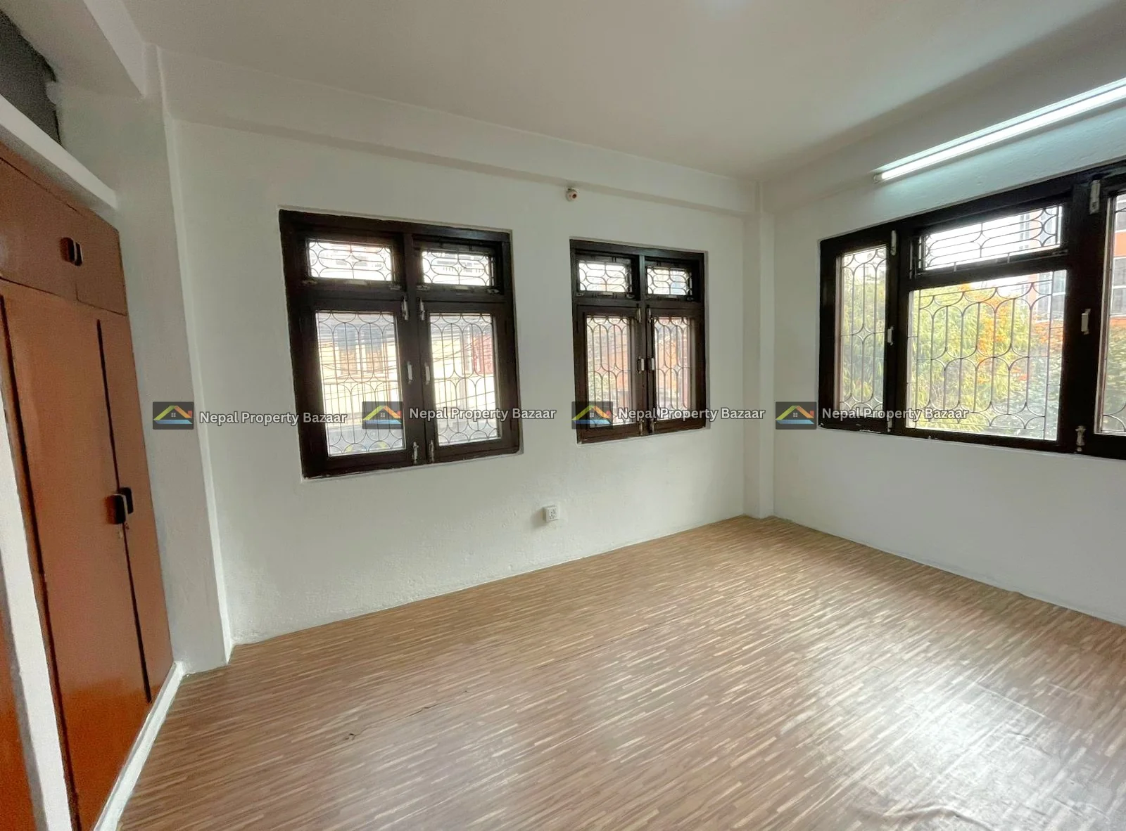 5BK Flat For Office Rent in Baluwatar, Kathmandu (2)