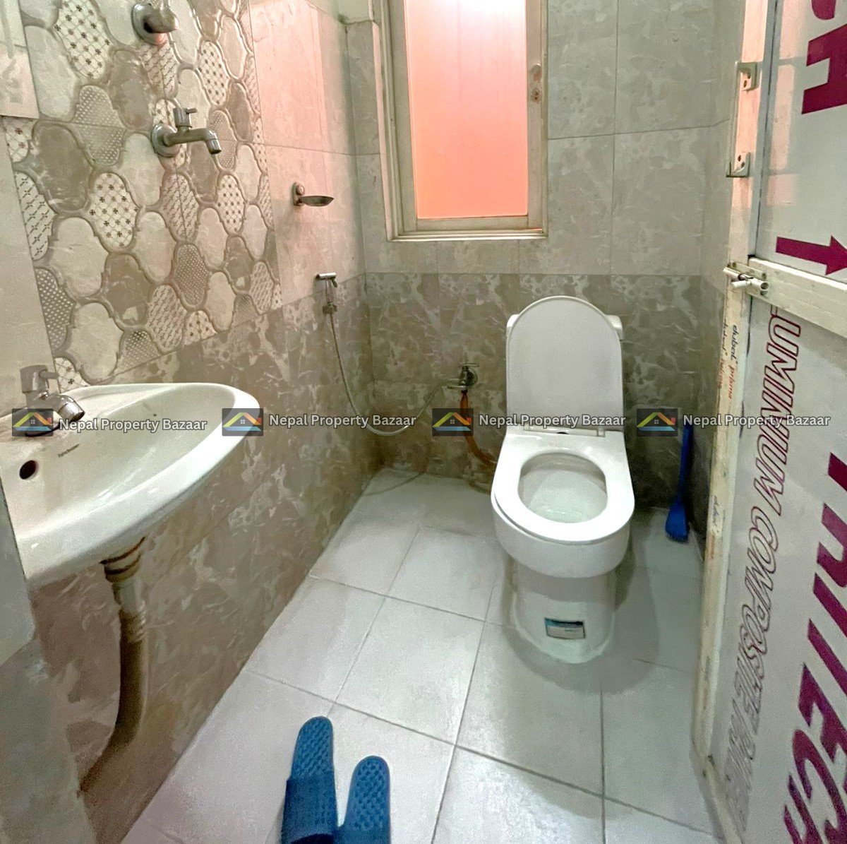 4 Room Semi Furnished Commercial Flat Rent in Pahelo Pul, Chabahil, Kathmandu (4)