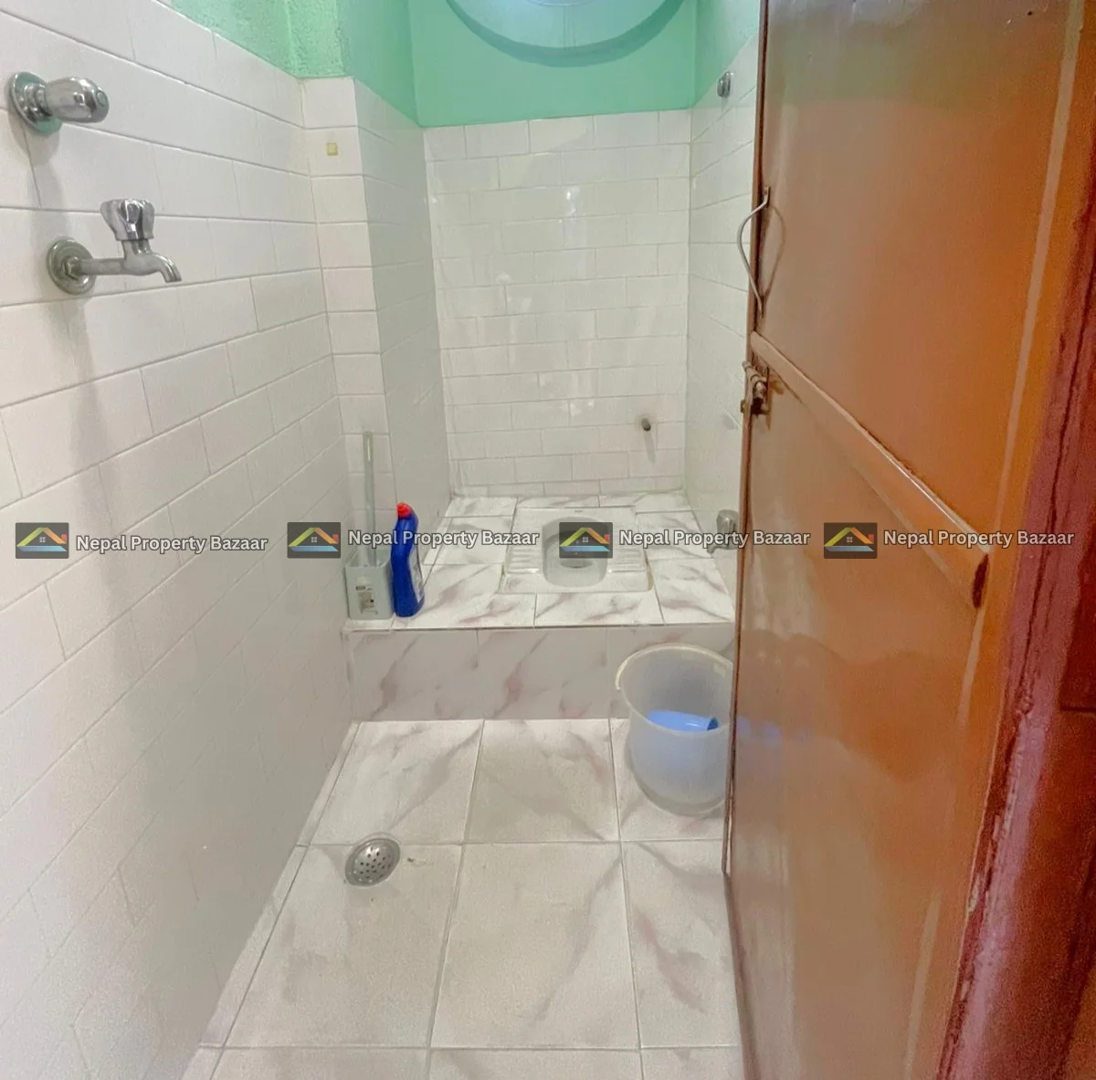 1 Large Commercial Room Rent in Khumaltar, Lalitpur (1)
