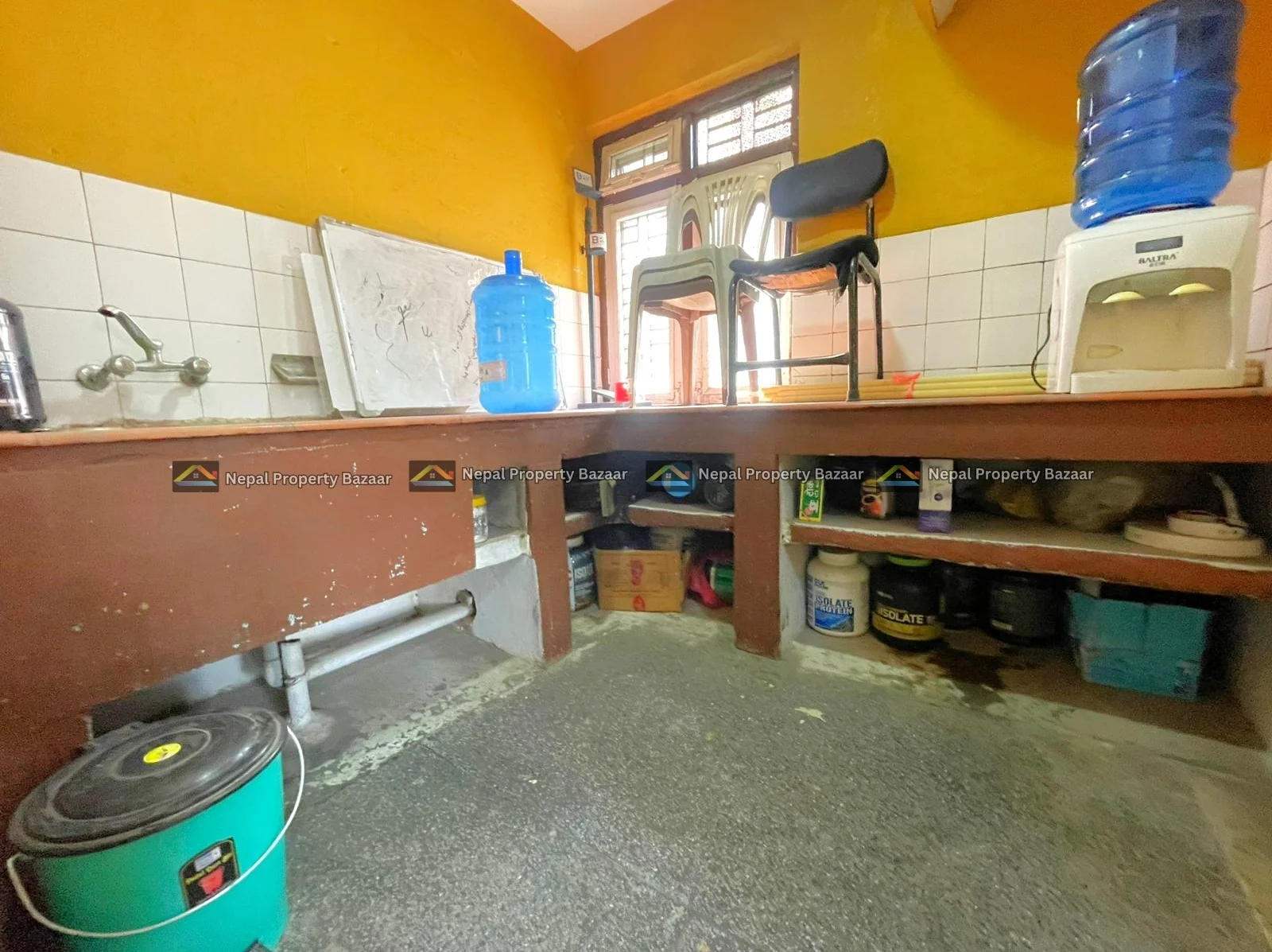 3 Room Decorated Commercial Flat Rent in Naxal, Kathmandu (7)