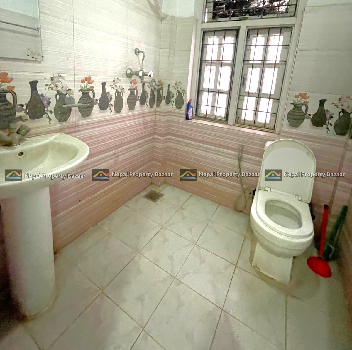 4 Room Residential Or Commercial Flat Rent in Teku, Kathmandu (2)