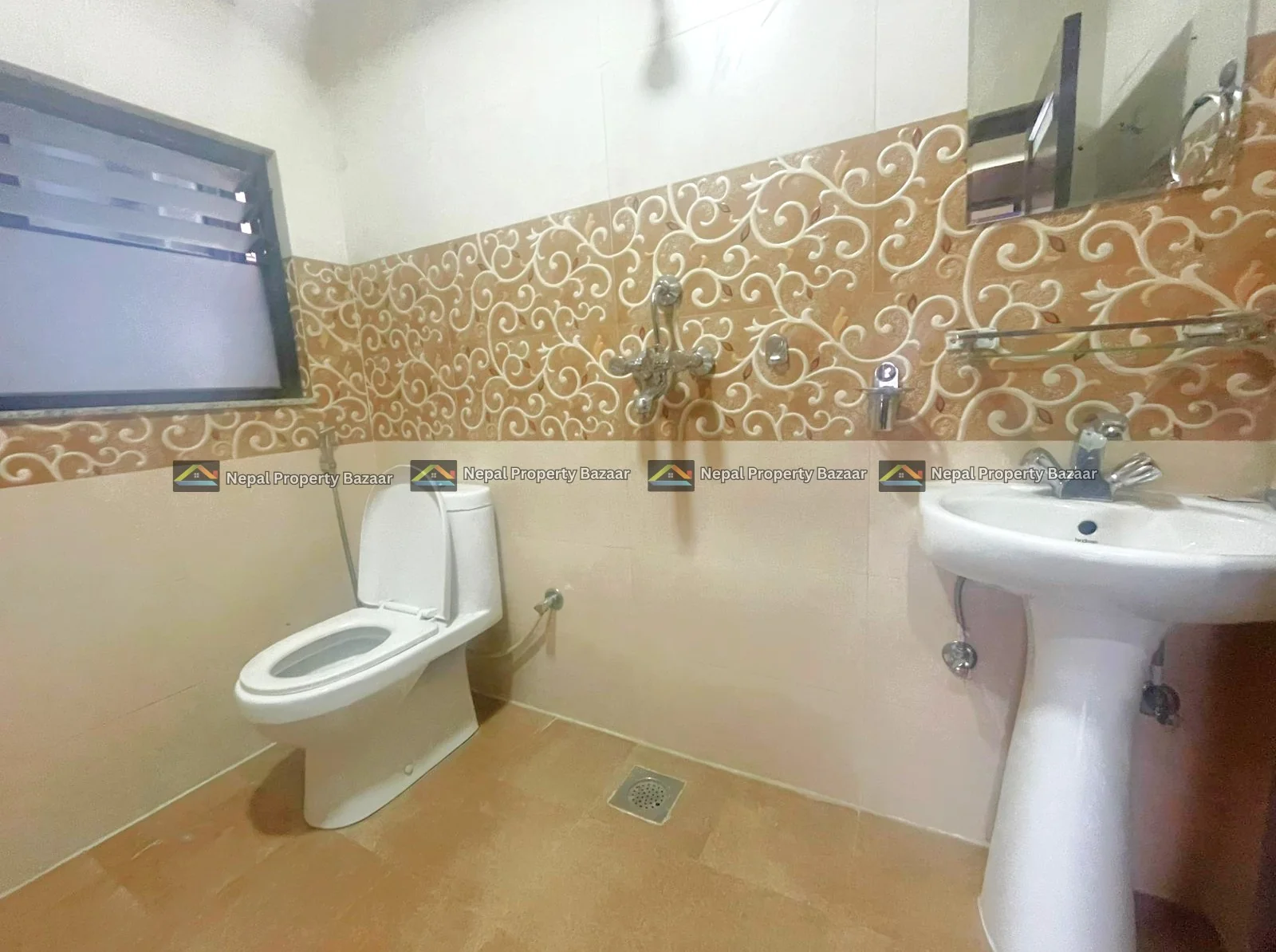 4BHK (4 Bathroom) Duplex Flat Rent in Khursanitar, Lazimpat, Kathmandu (10)