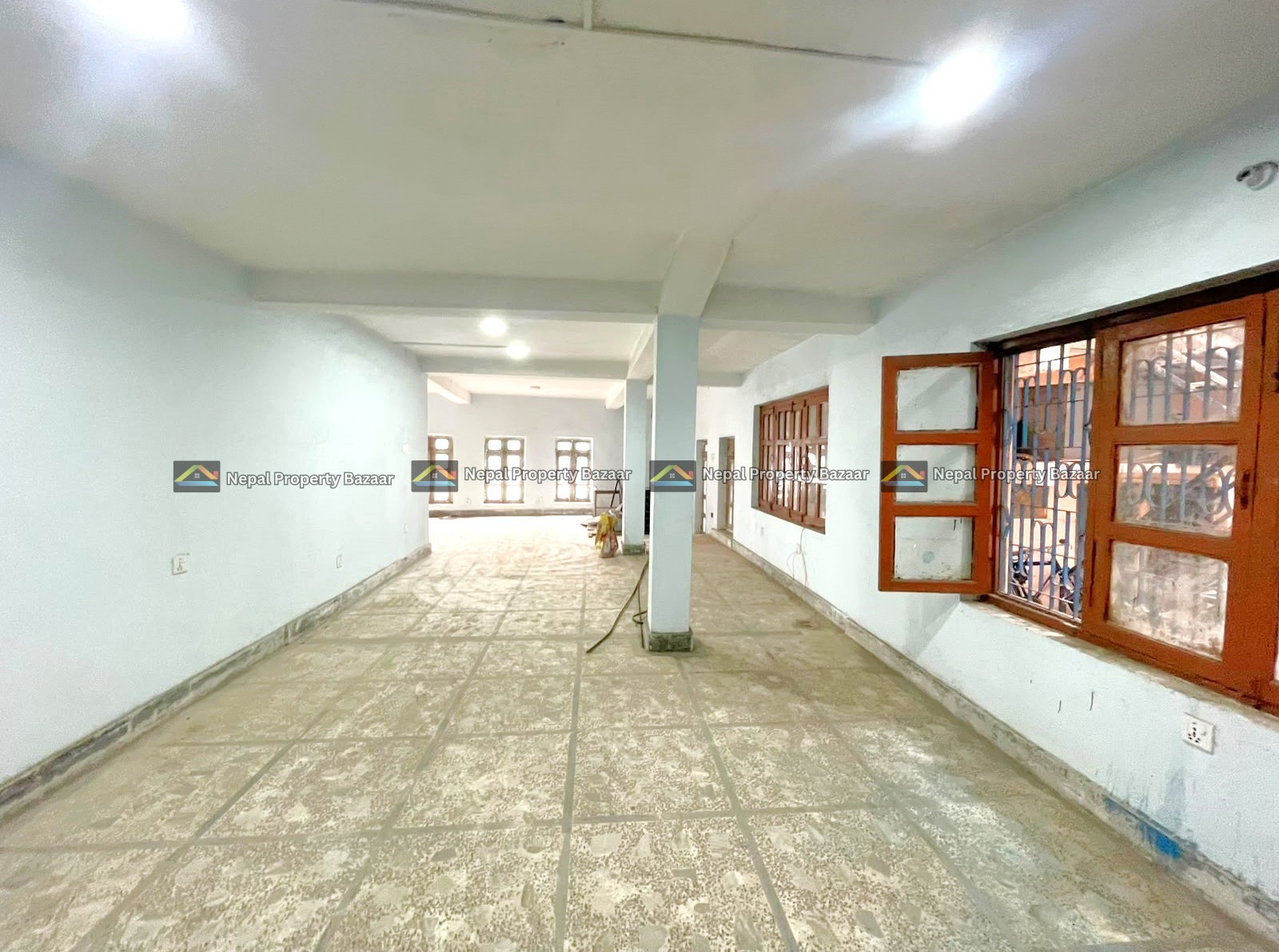 2 Large Commercial Hall With 3 Rooms Flat Rent in Ghattekulo Chowk, Dillibazaar, Kathmandu (3)
