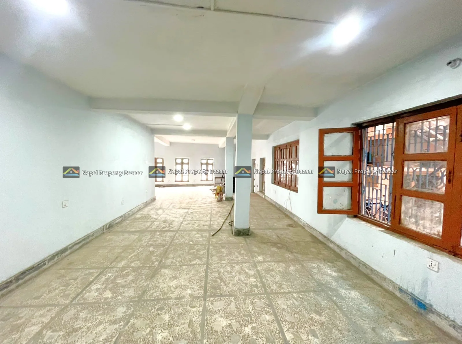 2 Large Commercial Hall With 3 Rooms Flat Rent in Ghattekulo Chowk, Dillibazaar, Kathmandu (3)