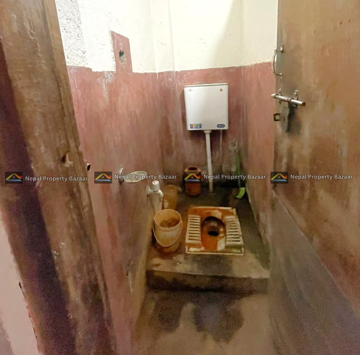 2 Large Commercial Hall With 3 Rooms Flat Rent in Ghattekulo Chowk, Dillibazaar, Kathmandu (4)