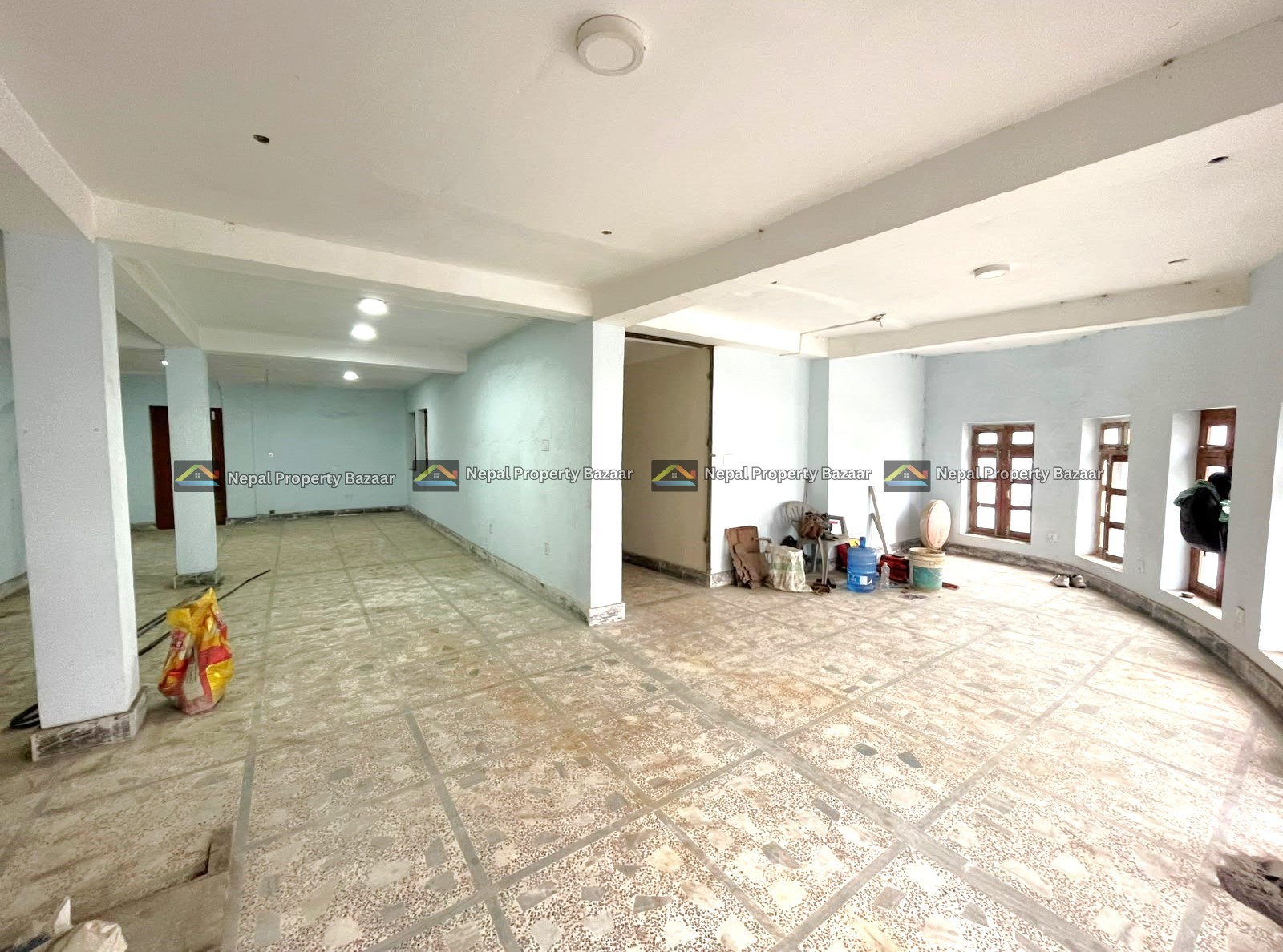 2 Large Commercial Hall With 3 Rooms Flat Rent in Ghattekulo Chowk, Dillibazaar, Kathmandu (5)
