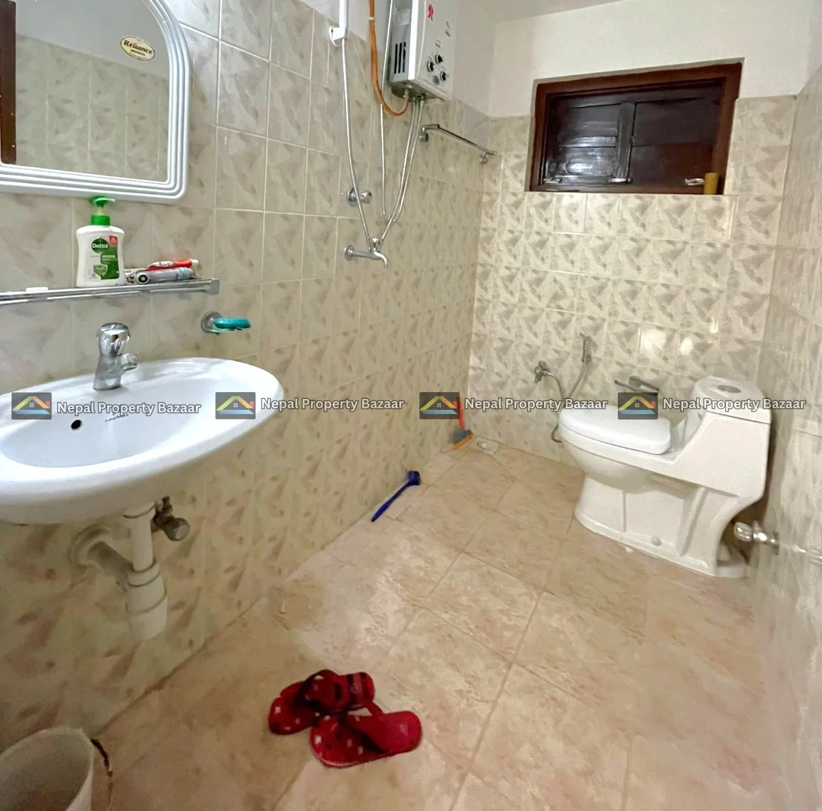 2.5 Storey Bungalow House Rent in Budhanilkantha, Kathamndu (8)