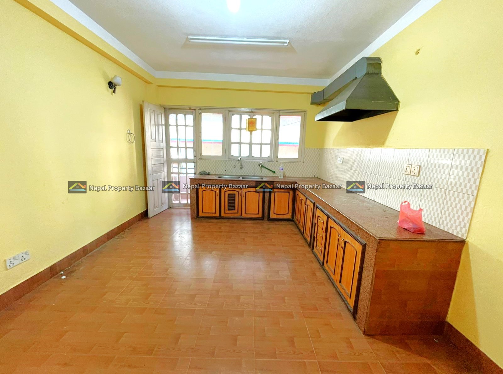 3BK (2 Bathroom) Flat Rent in Thulobharyang, Sowyambhu, Kathmandu (6)