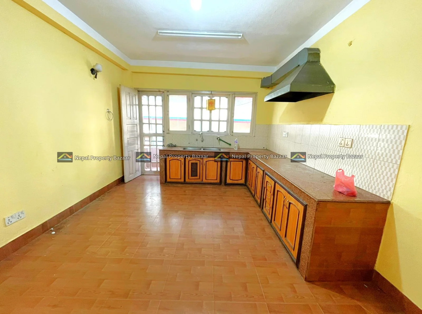 3BK (2 Bathroom) Flat Rent in Thulobharyang, Sowyambhu, Kathmandu (6)