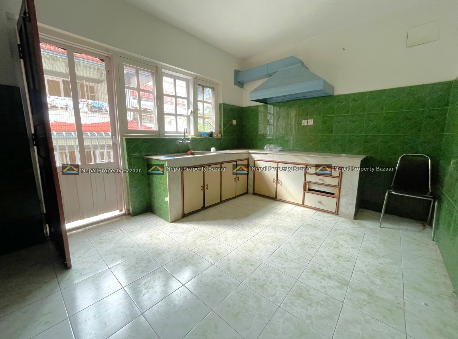 2.5 Storey House For Residential or Commercial Rent in Maharajgunj, Kathmandu (8)
