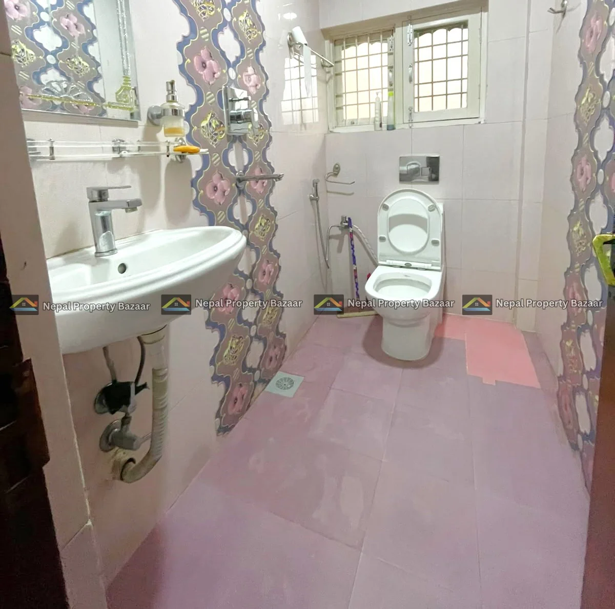 2.5 Storey House Rent in Tikhedewal, Lalitpur (3)