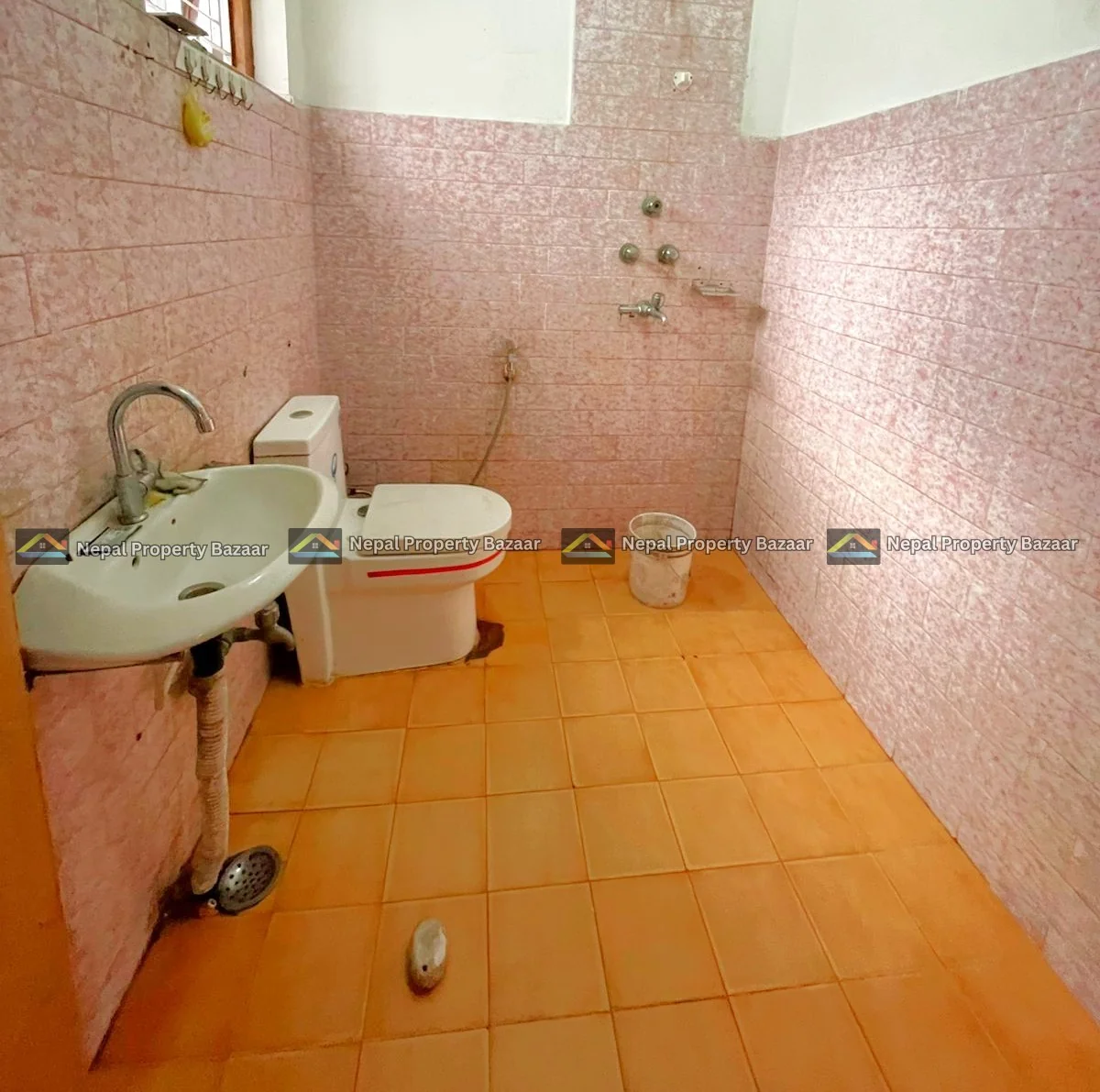 2BHK Flat Rent in Dhumnarahi, Bishalnagar, Kathmandu (3)
