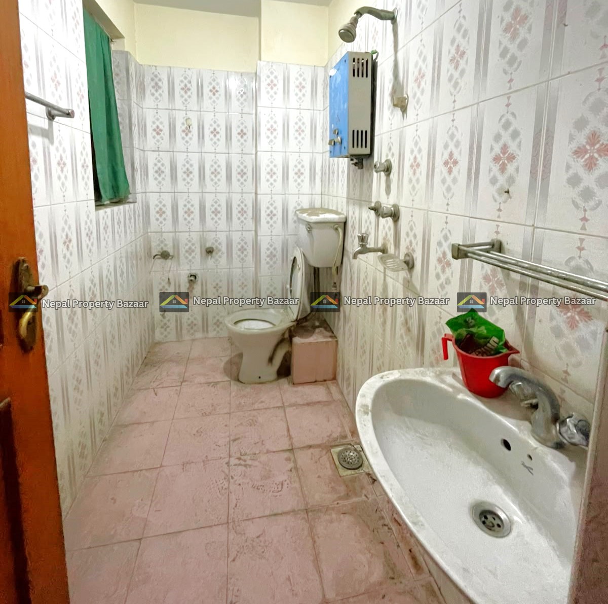 3 Commercial Room Rent in Maharajgunj Chowk, Kathmandu (2)